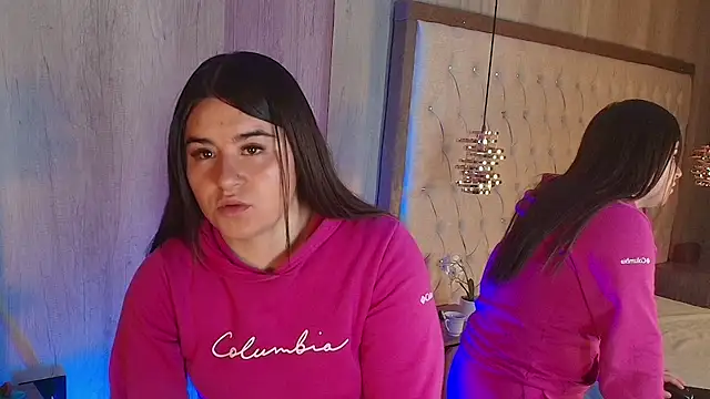 Anya Volker online show from March 17, 12:30 pm