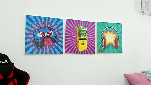 Snapshot of Thomas_walker14 chatting on March 13, 2:56 pm Thomas walker14 online show from March 13, 2:56 pm