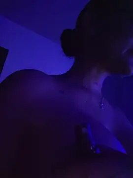 Snapshot of Roma_xxx chatting on February 22, 2:56 am Roma xxx online show from February 22, 2:56 am