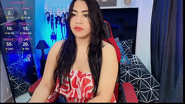 Liu wen  online show from July 10, 7:49 pm