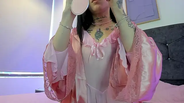 Megan Morphy online show from March 13, 1:29 pm