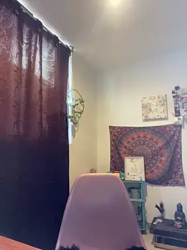 Snapshot of Abril_Thompson221 chatting on June 6, 10:36 pm Abril Thompson221 online show from June 6, 10:36 pm