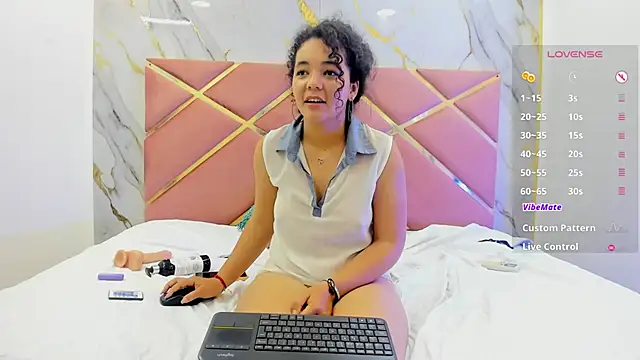 Lilith Kramston online show from February 20, 6:26 am