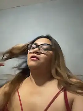 Snapshot of ludmila_x chatting on March 24, 5:23 am ludmila x online show from March 24, 5:23 am