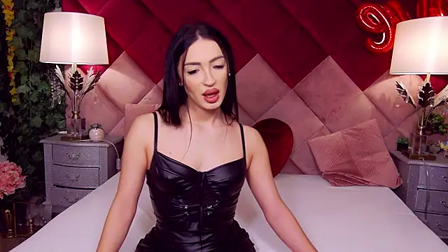 VictoriaLanes online show from February 19, 5:25 am