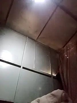 Snapshot of LACALIENTEDECHALCO chatting on April 13, 3:39 pm LACALIENTEDECHALCO online show from April 13, 3:39 pm