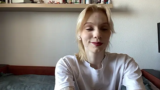 HirokoMassengills online show from March 10, 5:12 am