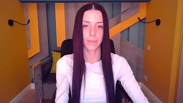 Snapshot of NoirDiva chatting on May 3, 6:19 am NoirDiva online show from May 3, 6:19 am