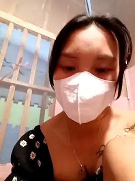 Amelia-aa online show from March 8, 8:40 am