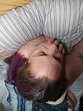 BrattyGirl2424 online show from July 26, 1:07 pm