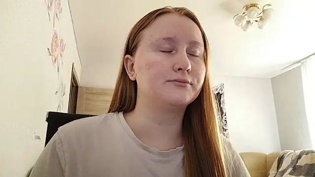 AnikaLipps online show from May 28, 2:47 pm