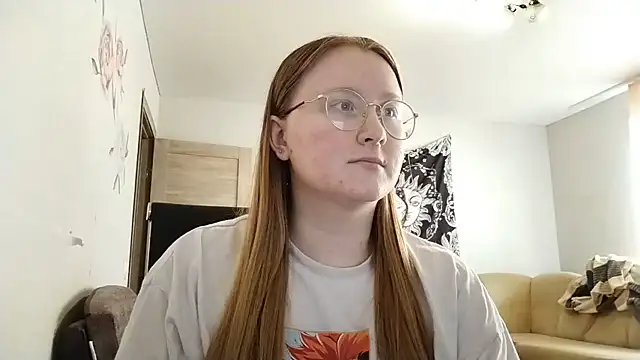 AnikaLipps online show from June 18, 3:05 pm