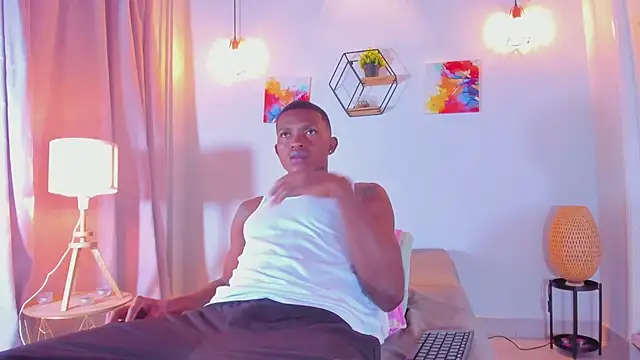 hanssmitt online show from February 23, 7:00 pm