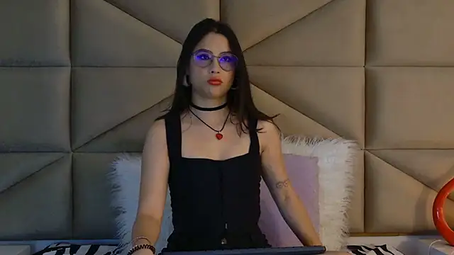 Snapshot of LilyClarck chatting on July 30, 8:08 pm LilyClarck online show from July 30, 8:08 pm
