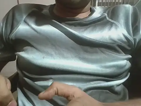 0BANANABANANA0 online show from February 15, 4:36 pm