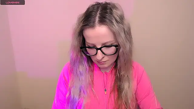 AnnePeach online show from March 17, 6:11 pm