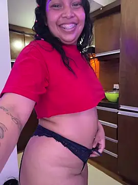 The Wicked Queens online show from February 15, 7:51 am