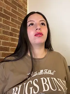 Snapshot of Sofi_Collinss chatting on April 1, 10:51 pm Sofi Collinss online show from April 1, 10:51 pm