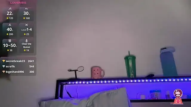 yourmila1 online show from March 13, 11:22 pm