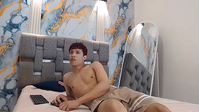 YOUNG BOYS HELL online show from July 10, 1:32 am