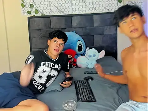 Stiben coll12 online show from March 17, 6:17 am