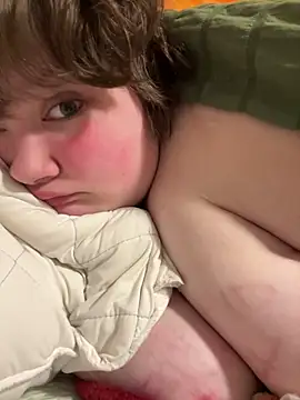 plushietoy online show from February 21, 2:40 pm