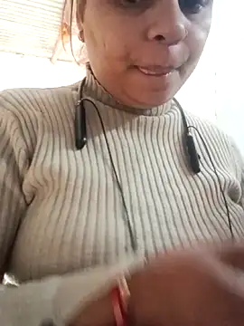 taniya0 online show from March 14, 2:17 am