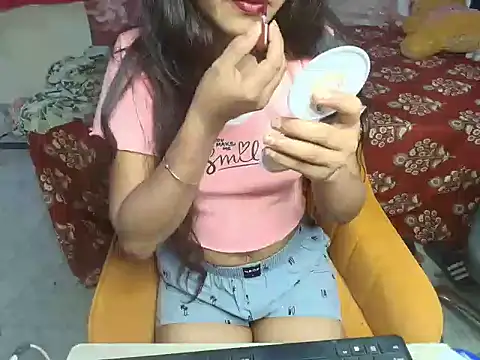 Snapshot of its-taniya chatting on May 16, 11:46 pm its-taniya online show from May 16, 11:46 pm