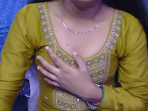 Snapshot of its-taniya chatting on June 7, 4:49 am its-taniya online show from June 7, 4:49 am