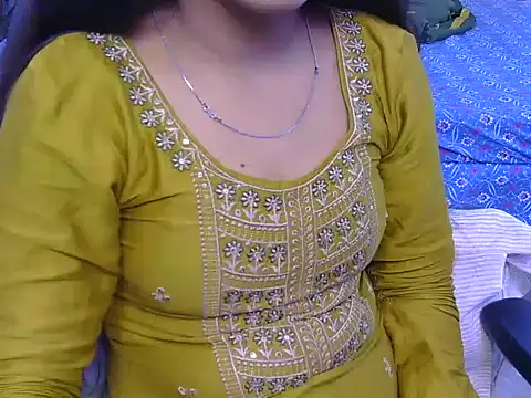 Snapshot of its-taniya chatting on June 13, 3:48 am its-taniya online show from June 13, 3:48 am
