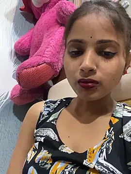 samayra1144 online show from May 1, 3:16 pm