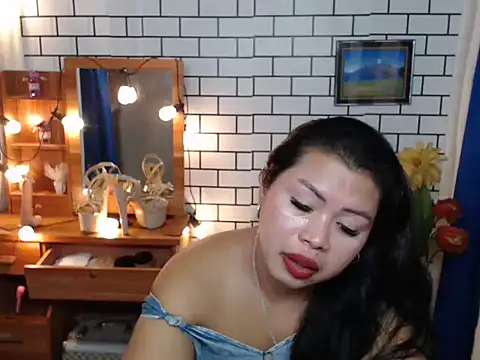 LovelyJessaXX online show from February 28, 6:20 pm