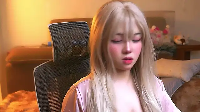 Pitien 2k7 online show from August 2, 5:33 pm