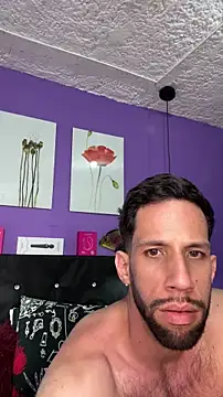 Snapshot of Karim_mansur chatting on June 10, 5:01 pm Karim mansur online show from June 10, 5:01 pm