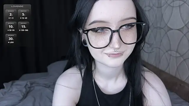 Snapshot of SinSpirits chatting on March 11, 4:24 pm SinSpirits online show from March 11, 4:24 pm