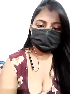 Snapshot of sexxy_bhabi chatting on May 5, 10:23 am sexxy bhabi online show from May 5, 10:23 am