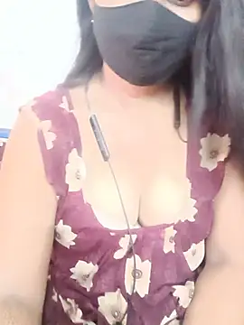 Snapshot of sexxy_bhabi chatting on June 2, 8:05 am sexxy bhabi online show from June 2, 8:05 am