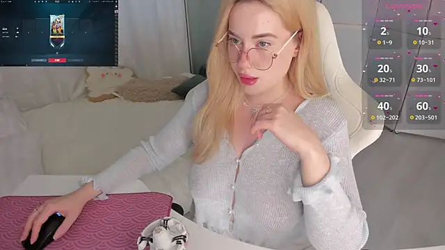 Lunar Whisper online show from March 9, 3:16 pm