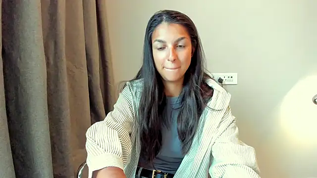 Snapshot of AngelGabe chatting on March 28, 4:01 am AngelGabe online show from March 28, 4:01 am