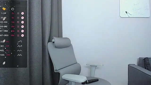 Snapshot of AngelGabe chatting on July 9, 8:13 pm AngelGabe online show from July 9, 8:13 pm