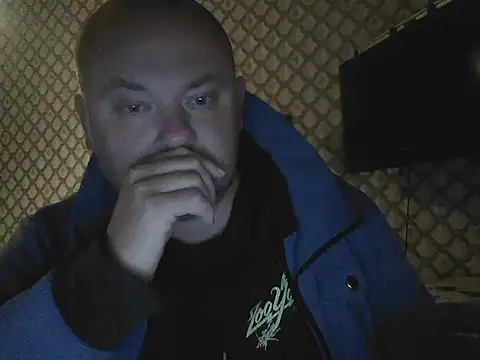 Snapshot of Rob1874 chatting on February 26, 4:39 pm Rob1874 online show from February 26, 4:39 pm