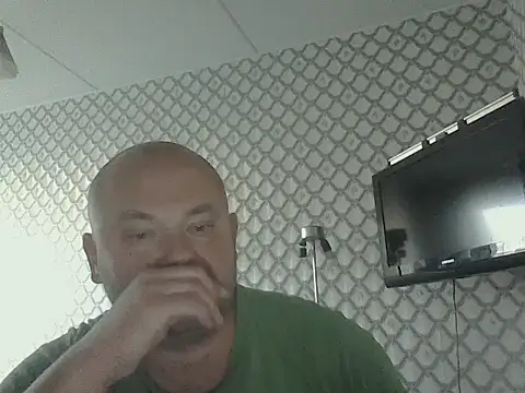 Snapshot of Rob1874 chatting on March 22, 3:37 pm Rob1874 online show from March 22, 3:37 pm