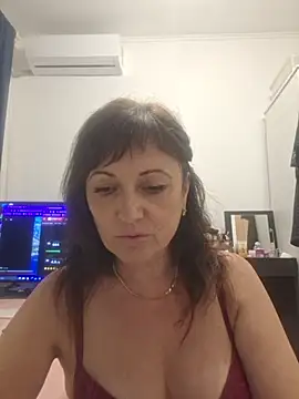 SaraGina online show from July 8, 8:57 pm