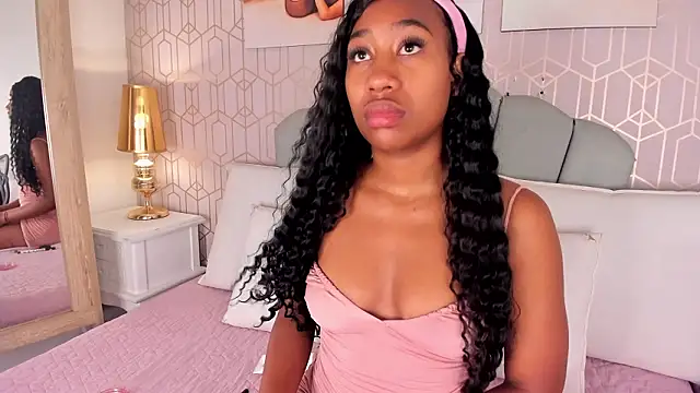 Kimberly martinezz online show from March 7, 11:40 am