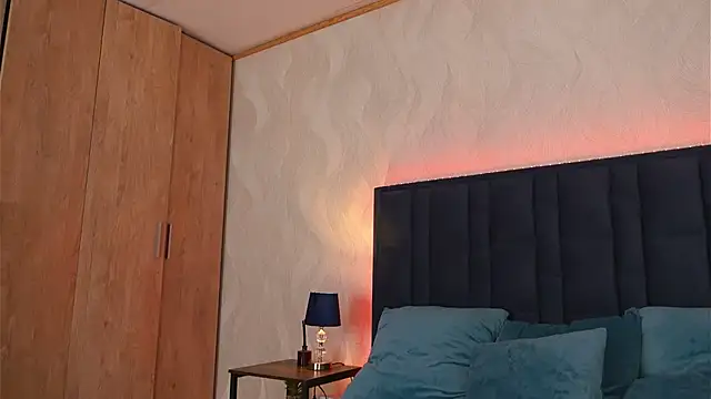 LucyDeLuca online show from March 10, 8:52 am