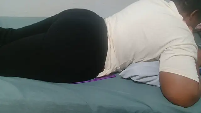 Snapshot of WETPUSSY36XX chatting on June 16, 7:38 pm WETPUSSY36XX online show from June 16, 7:38 pm