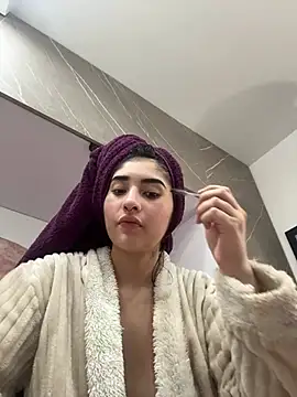 Snapshot of Kattengel_ chatting on June 28, 8:37 pm Kattengel online show from June 28, 8:37 pm