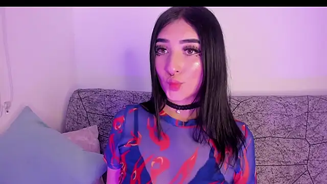 Snapshot of Kattengel_ chatting on July 25, 12:53 am Kattengel online show from July 25, 12:53 am