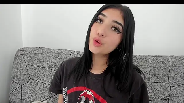 Snapshot of Kattengel_ chatting on July 25, 4:37 pm Kattengel online show from July 25, 4:37 pm