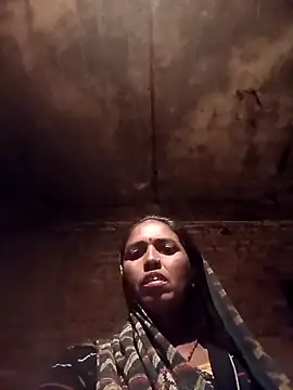 Hot re83 online show from March 1, 10:12 pm